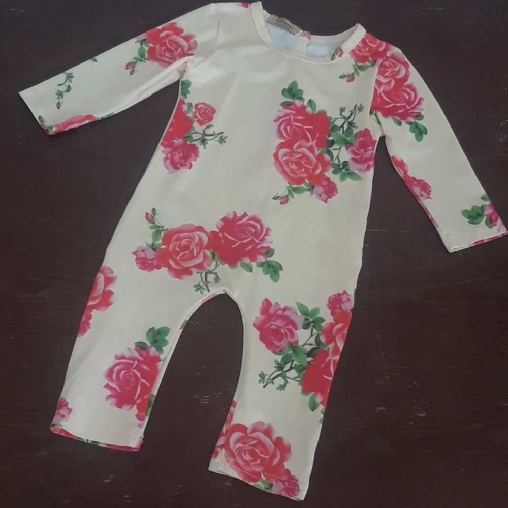 Catpapa Floral Long sleeve Onesie